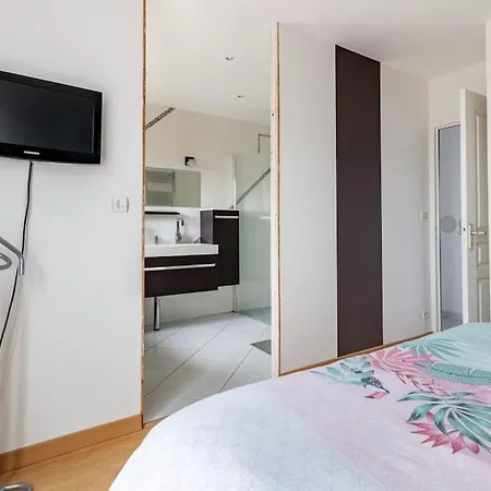 فيلة Avec Piscine Chauffee Proche Circuit 24h *