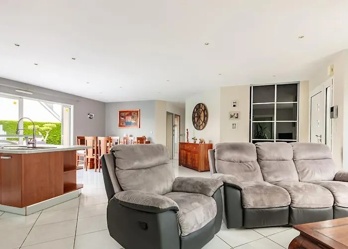 Avec Piscine Chauffee Proche Circuit 24h Βίλα